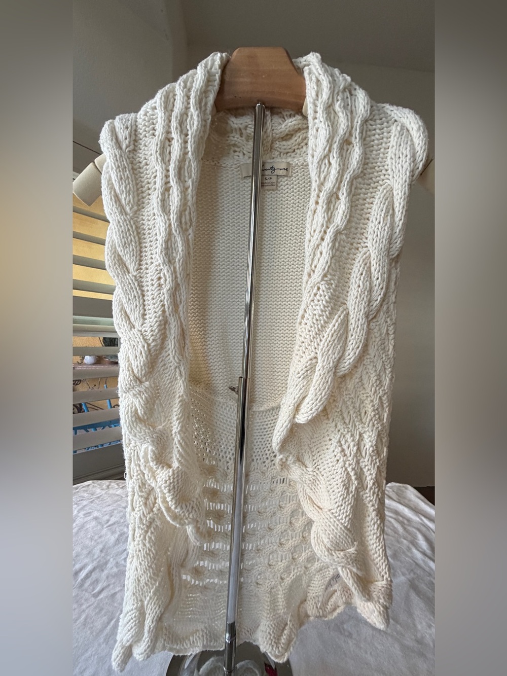 Cream Cable Knit Open-Front Cardigan Vest